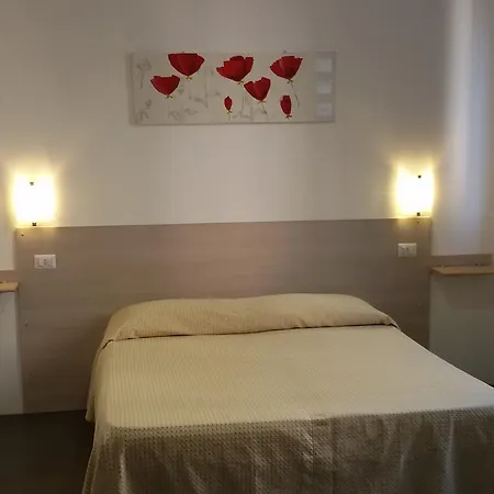 Hotel Lucania *